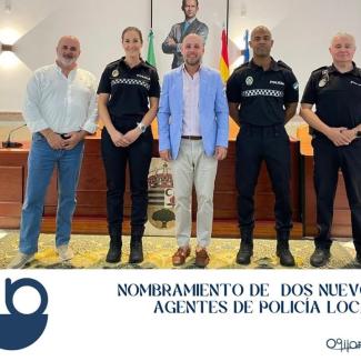 🟢🚓 Después de un largo proceso selectivo, se ha procedido a nombrar funcionarios en prácticas a dos nuevos agentes de policía local.  
  
👉 A pa...