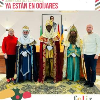 🎁 ¡Llegaron los Reyes Magos a Ogíjares! 🎁  
  
👑 Acaban de llegar y ya están llenando de ilusión nuestro pueblo.  
  
👉 Han sido recibidos por ...