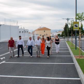🚗  LOMA LINDA YA TIENE SU NUEVO APARCAMIENTO PÚBLICO  
  
Ayer abrimos oficialmente el nuevo parking de Loma Linda, una demanda histórica de vecin...