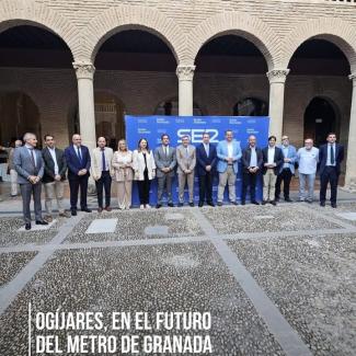 🚇 Ogíjares, presente en el debate sobre el futuro del Metro de Granada.  
  
Hoy hemos participado en el encuentro de Cadena SER y Fundación Unica...