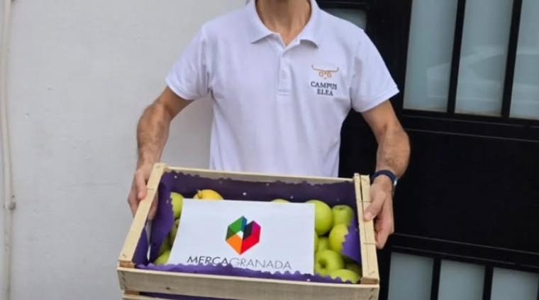 🍎 La solidaridad también suma.  
  
Desde el Ayuntamiento de Ogíjares queremos agradecer a los organizadores y colaboradores del evento La Fábrica...